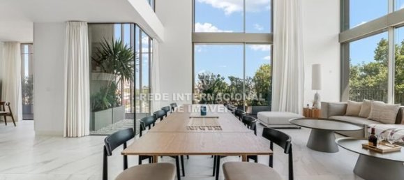 4 Schlafzimmer Doppelhaus in Cascais, Portugal, Nr. 299726 9