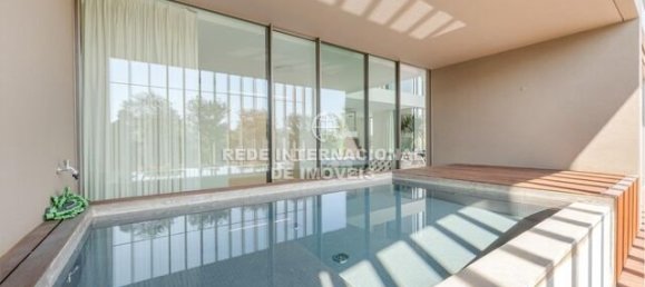 4 Schlafzimmer Doppelhaus in Cascais, Portugal, Nr. 299726 32