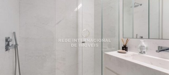 4 Schlafzimmer Doppelhaus in Cascais, Portugal, Nr. 299726 29