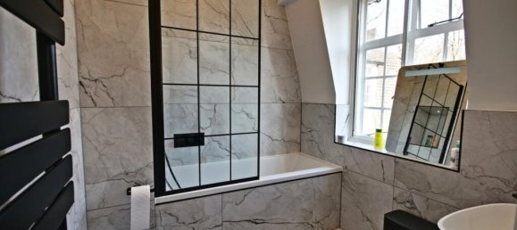 4 bedrooms Apartment in London, United Kingdom No. 13406 10