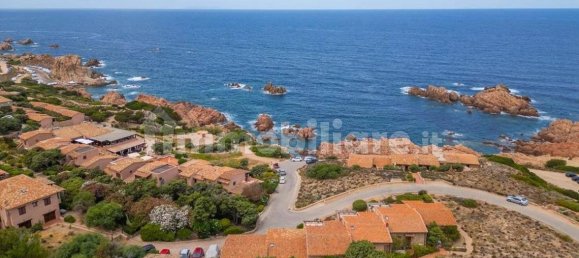 3 bedrooms House in Trinità d'Agultu e Vignola, Italy No. 266955 3