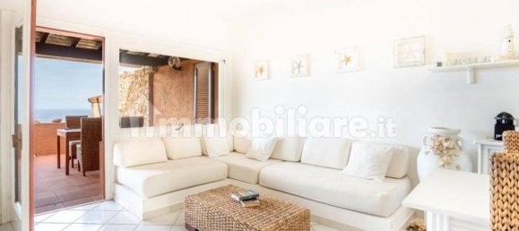 3 bedrooms House in Trinità d'Agultu e Vignola, Italy No. 266955 11
