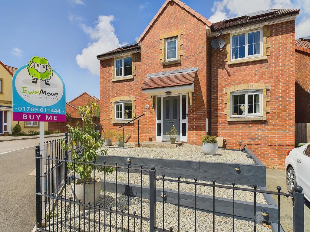 4 bedrooms House in South Molton, United Kingdom No. 13603