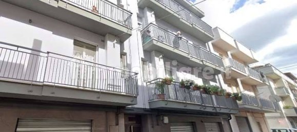 Apartamento de 5 habitaciónes en Altamura, Italy No. 371088 2