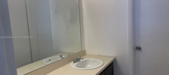 1 dormitorio propiedad comercial en alquiler en Miami, Miami-Dade, Florida, USA № 615237 5
