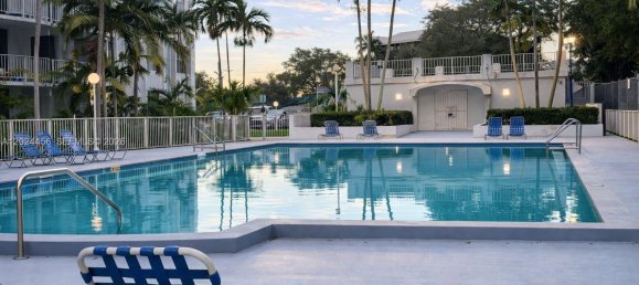 1 dormitorio propiedad comercial en alquiler en Miami, Miami-Dade, Florida, USA № 615237 18