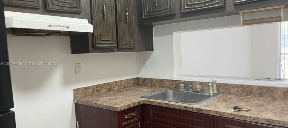 1 dormitorio propiedad comercial en alquiler en Miami, Miami-Dade, Florida, USA № 615237 14