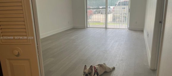 1 dormitorio propiedad comercial en alquiler en Miami, Miami-Dade, Florida, USA № 615237 2
