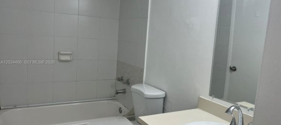 1 dormitorio propiedad comercial en alquiler en Miami, Miami-Dade, Florida, USA № 615237 8