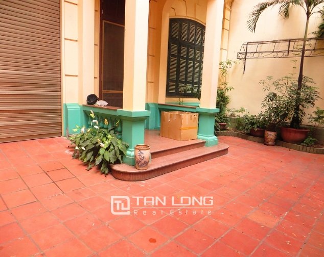 6 bedrooms House in Dong Da, Vietnam No. 2869
