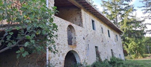 Casa de 10 habitaciónes en Scarperia e San Piero, Italy No. 216303 10