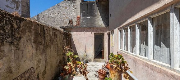 2 bedrooms House in Batalha, Portugal No. 30005 9