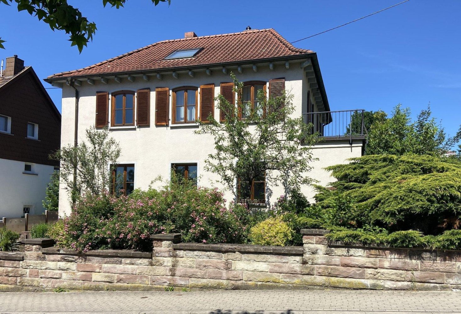 6غرفة تاون هاوس في Saarbrucken, Germany رقم 365582