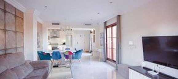 3 bedrooms Penthouse in Malaga, Spain No. 136092 25