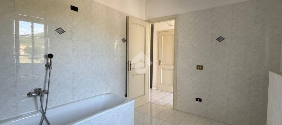 3 bedrooms House in Bubbio, Italy No. 306571 27