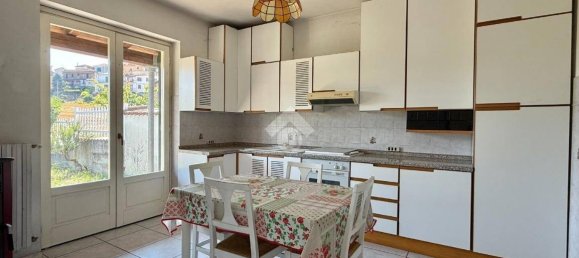 3 bedrooms House in Bubbio, Italy No. 306571 7