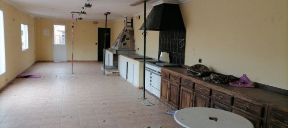 قطعة أرض في Carracedelo, Spain 1200متر مربع رقم 69224 4