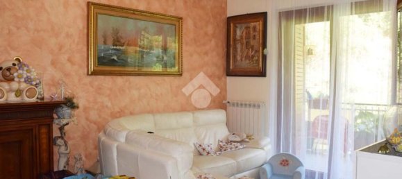 2 bedrooms Apartment in Tagliacozzo, Italy No. 302240 2