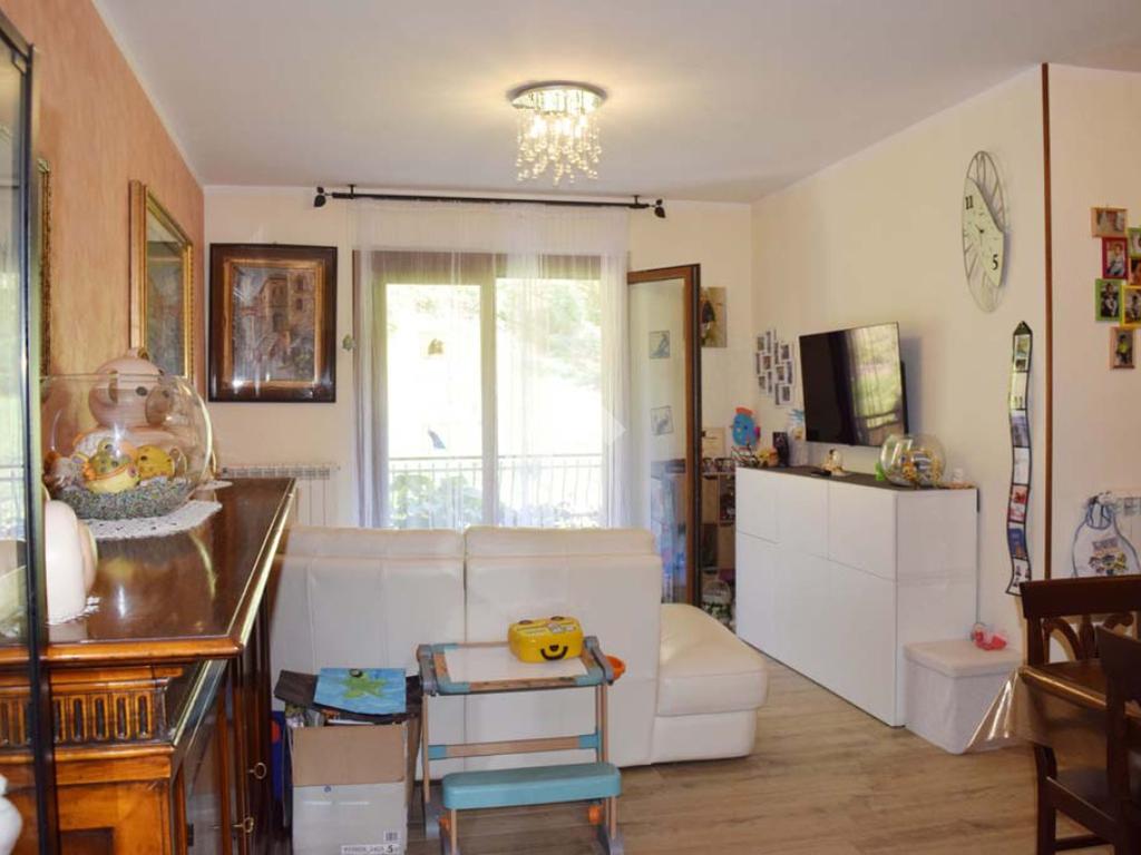 2 bedrooms Apartment in Tagliacozzo, Italy No. 302240