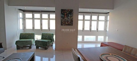 Apartamento T2 em Saint Julian's, Malta N.º 6999 4