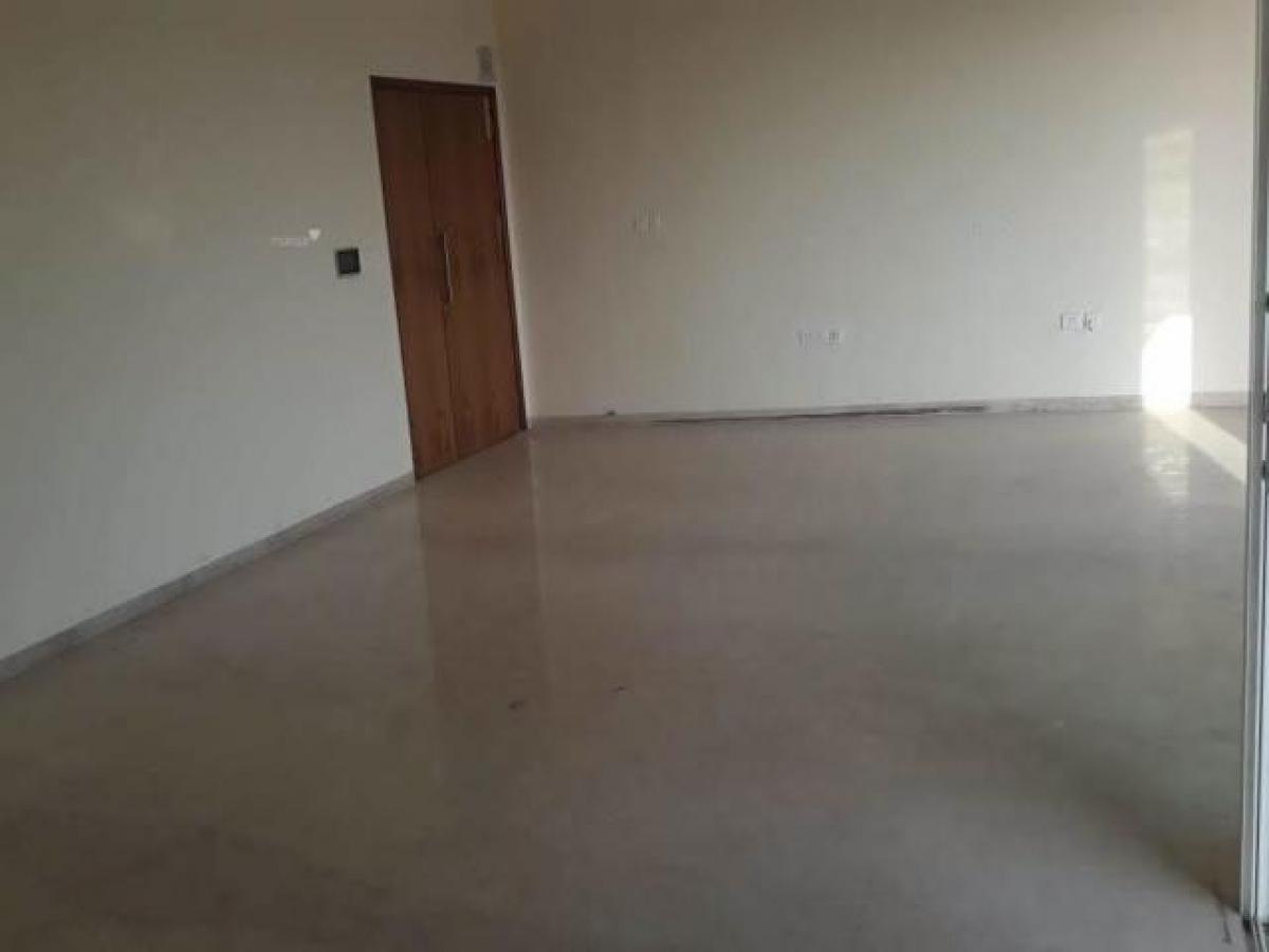 Casa de 4 dormitorios en Mumbai, India No. 14676