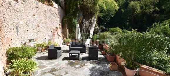 4 bedrooms House in Pietrasanta, Italy No. 179291 2