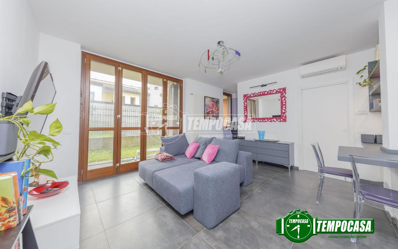 Villa de 4 habitaciónes en Bubbiano, Italy No. 130910