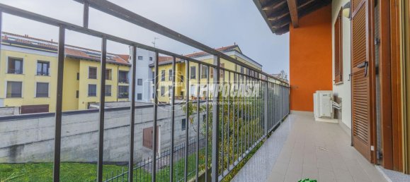 Villa de 4 habitaciónes en Bubbiano, Italy No. 130910 9