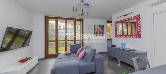 Villa de 4 habitaciónes en Bubbiano, Italy No. 130910 5