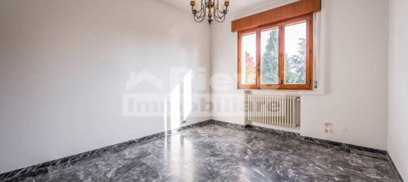 6 rooms Apartment in Cento, Italy No. 26372 56