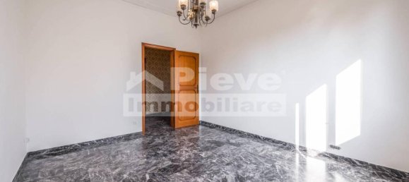 6 rooms Apartment in Cento, Italy No. 26372 39