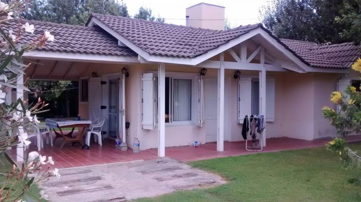 3 bedrooms House in Mar del Plata, Argentina No. 99967