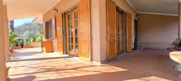 16-Zimmer Villa in Camaiore, Italy, Nr. 85263 13