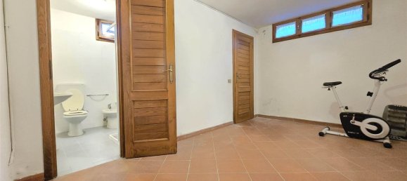 16-Zimmer Villa in Camaiore, Italy, Nr. 85263 6