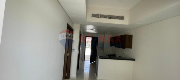 4 bedrooms Villa in Dubai, UAE No. 93804 2