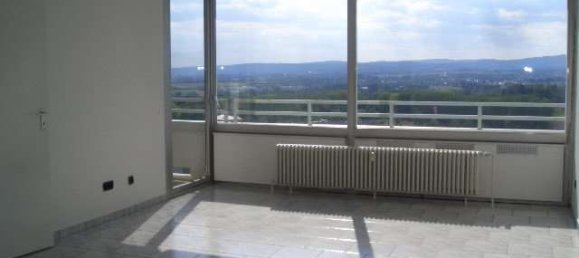 2 chambres Appartement à Main-Taunus, Germany No. 237883 2