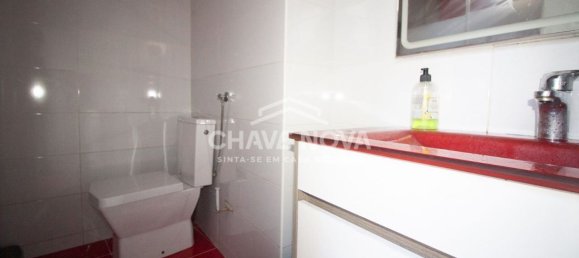 450m² Building in Porto, Portugal No. 51710 6