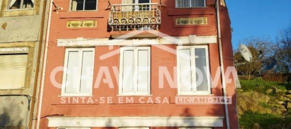 450m² Building in Porto, Portugal No. 51710 2