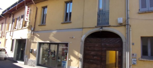 Apartamento de 3 dormitorios en Samarate, Italy No. 365557 27