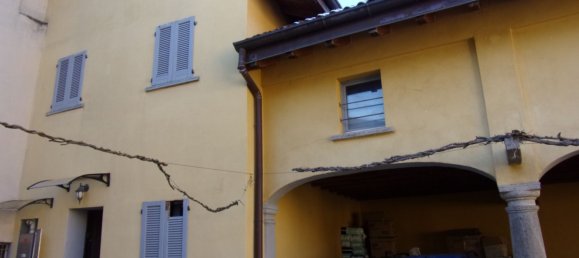 Apartamento de 3 dormitorios en Samarate, Italy No. 365557 30