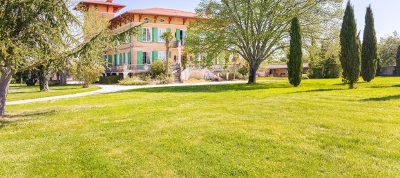 Замки и поместья с 8 спальнями в Легёвен, Франция № 345446 2