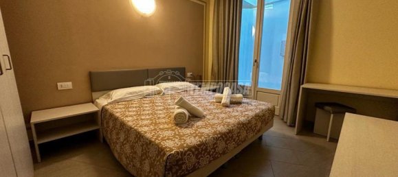 7-salle Villa à Tremezzina, Italy No. 177729 13