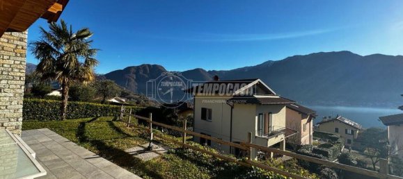 7-salle Villa à Tremezzina, Italy No. 177729 5