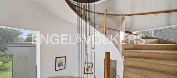 5 bedrooms Villa in Casorate Sempione, Italy No. 296849 24