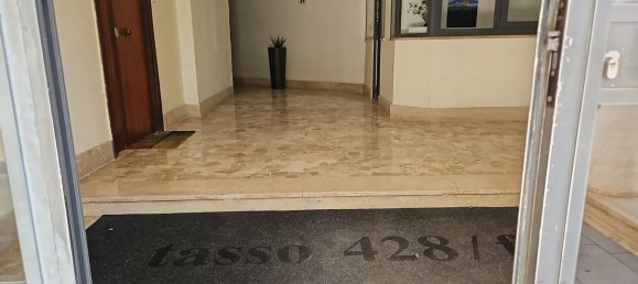 4 rooms Apartment in Naples, Italy No. 286725 8