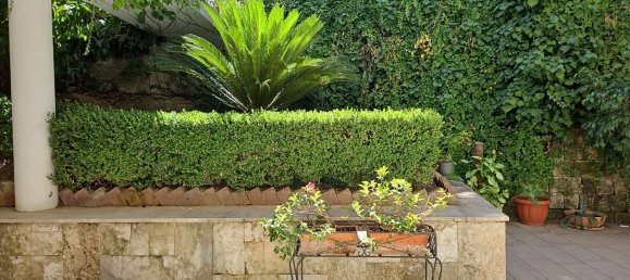 4 rooms Apartment in Naples, Italy No. 286725 7