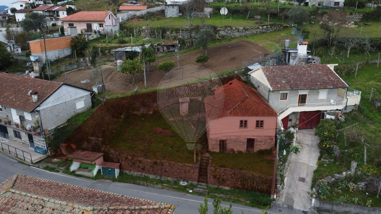 2 chambres Maison à Souselo, Portugal No. 185604