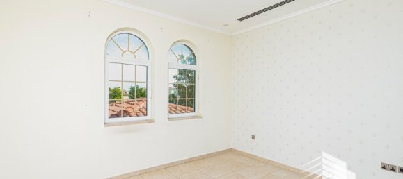 Вилла с 3 спальнями в Jumeirah Park, ОАЭ № 18415 18