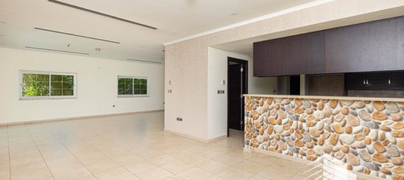 Вилла с 3 спальнями в Jumeirah Park, ОАЭ № 18415 9