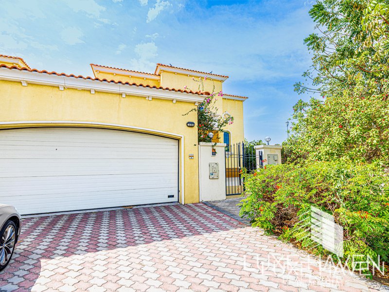 Вилла с 3 спальнями в Jumeirah Park, ОАЭ № 18415